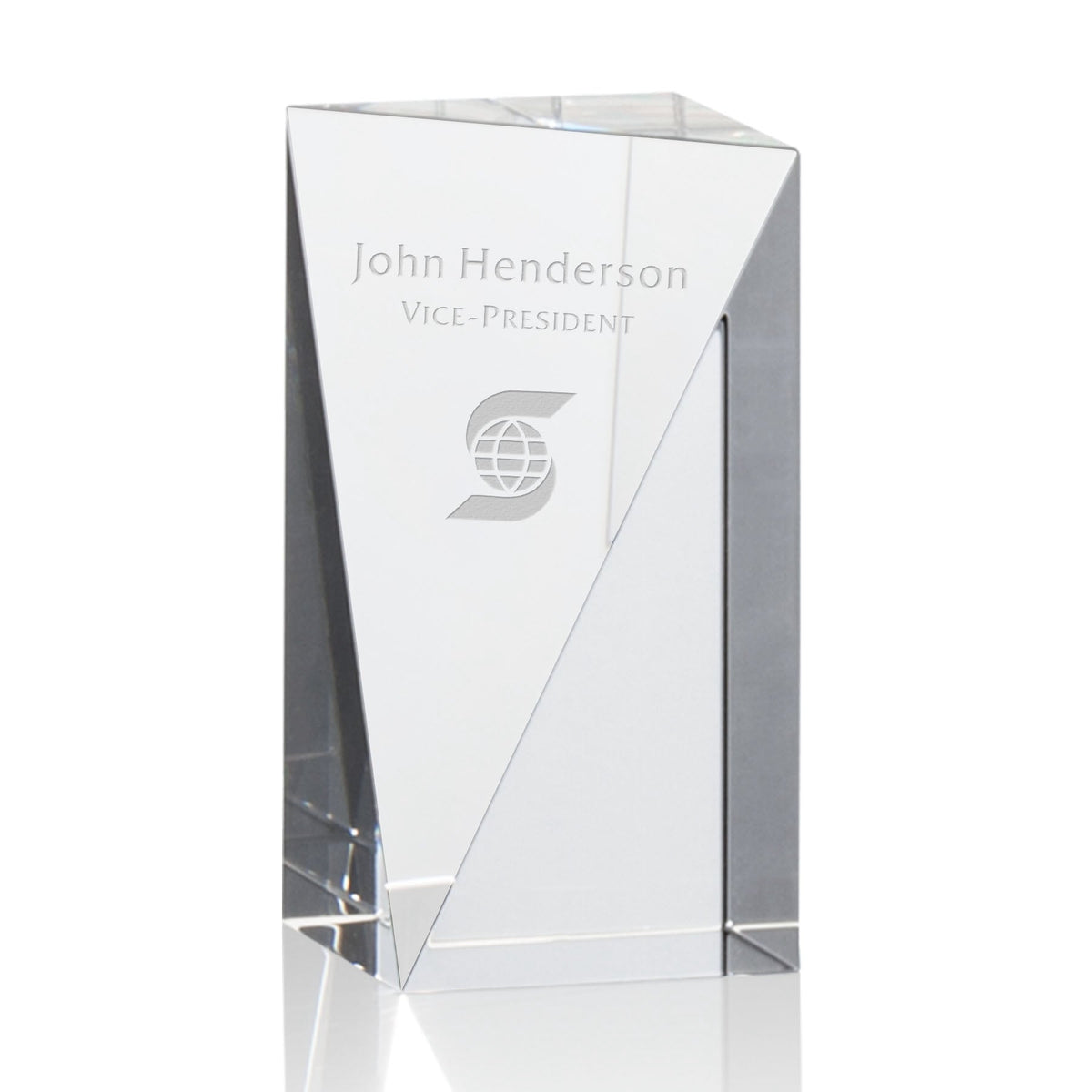 St. Regis Clear Easton Award - 2.75" x 4" x 2.75"