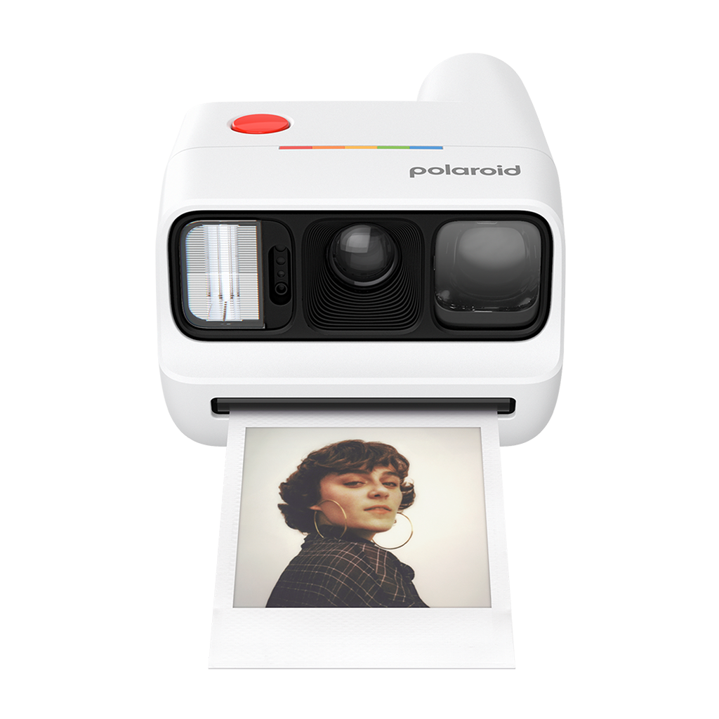Polaroid White Go Generation 3 Instant Camera + Color Film Bundle
