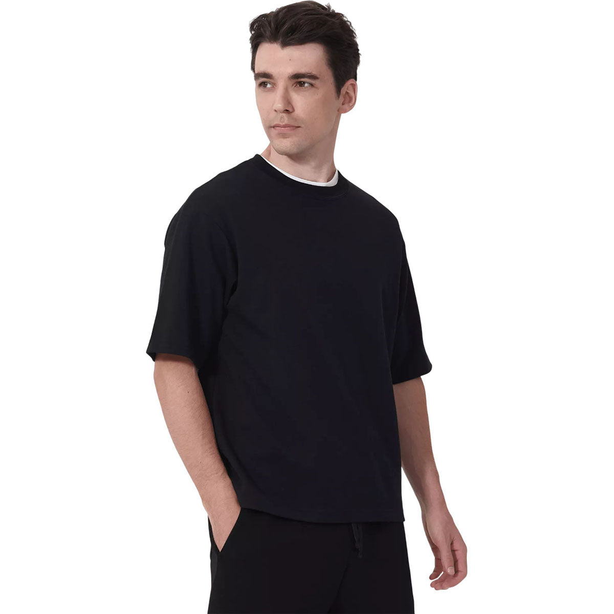 Levelwear Unisex Black Luxe Signature Knit Top